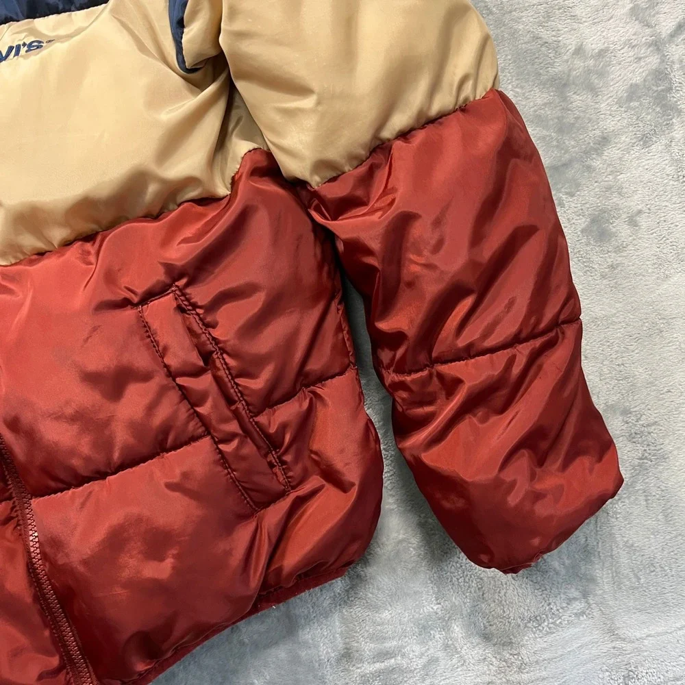 Levis levi puffer